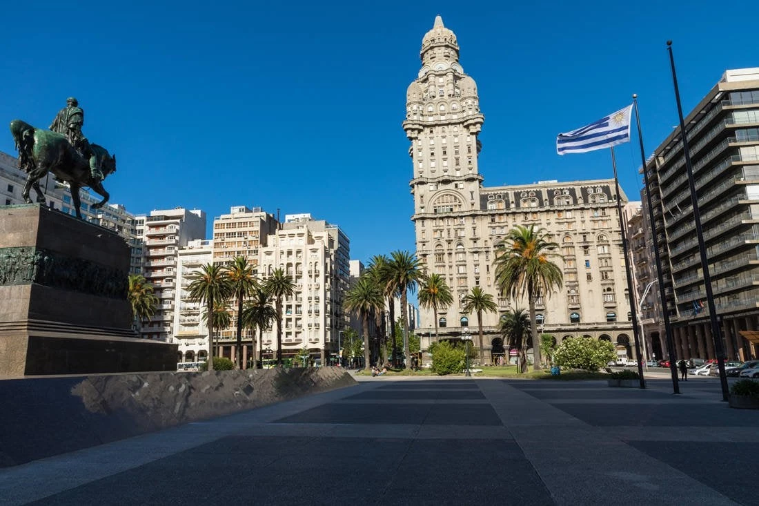 Σας ευχαριστούμε! Η χώρα που αγαπάει όσο λίγες την Ελλάδα